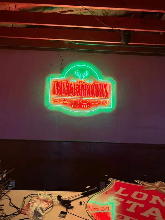 CustomHatsNow.Com - Artwork Neon Sign