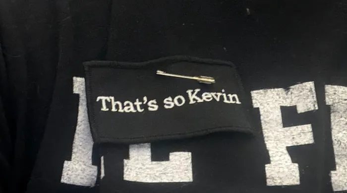 CustomHatsNow.Com - Embroidered Patches