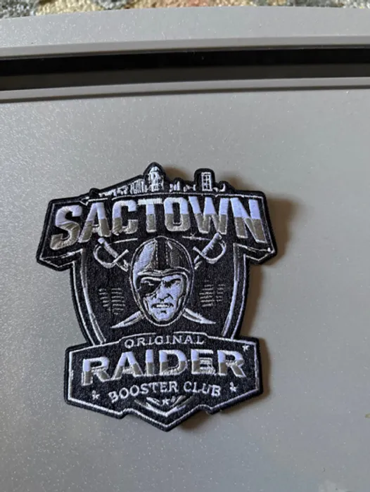 CustomHatsNow.Com - Embroidered Patches