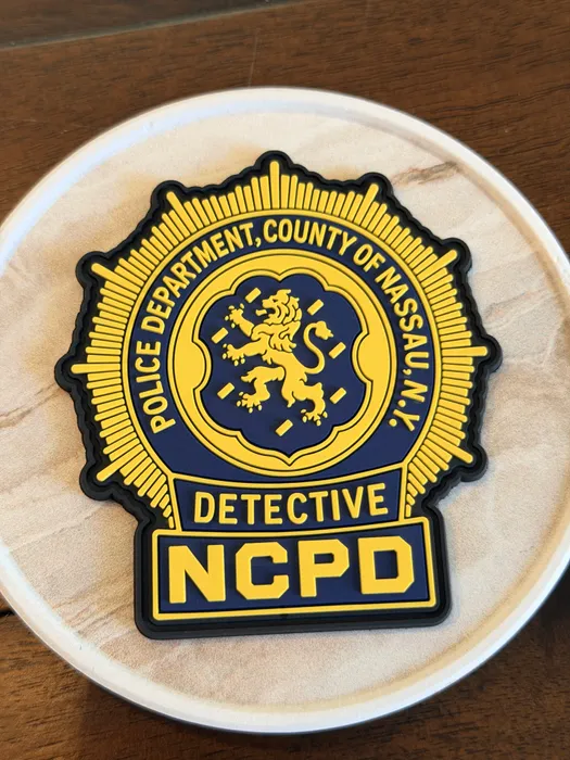 CustomHatsNow.Com - PVC Patches