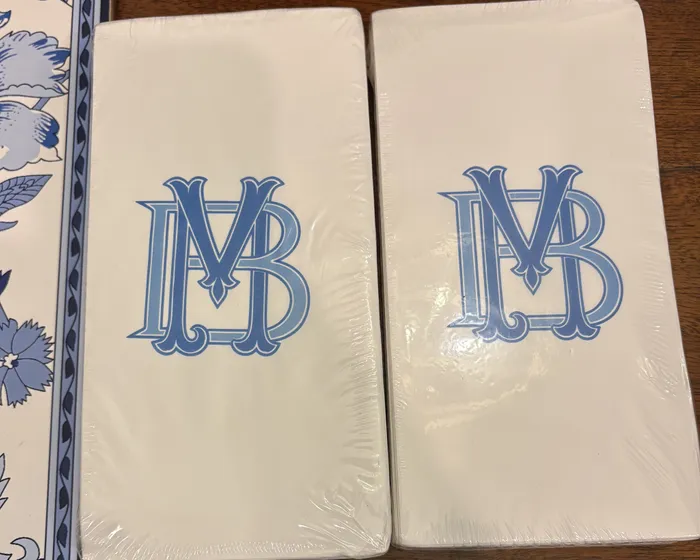 CustomHatsNow.Com - Custom Paper Guest Towel Napkins