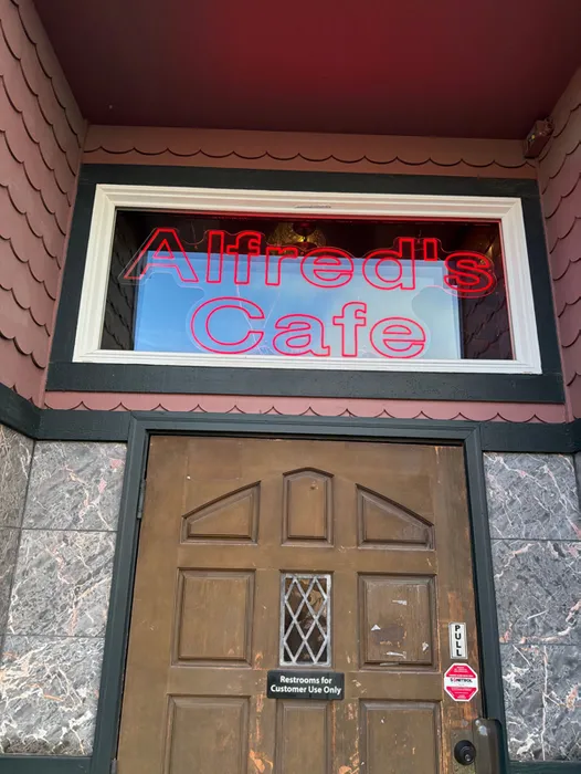 CustomHatsNow.Com - Custom Neon Sign