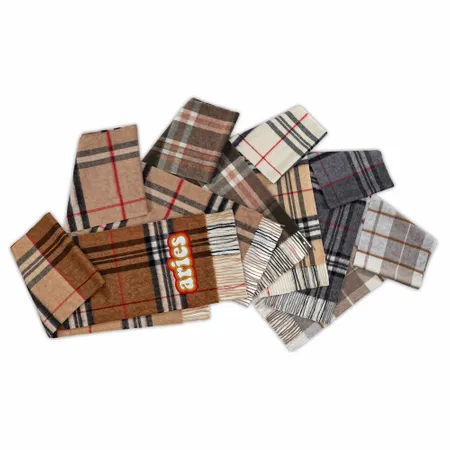 Elegant Wool Scarves - Custom Hats Now